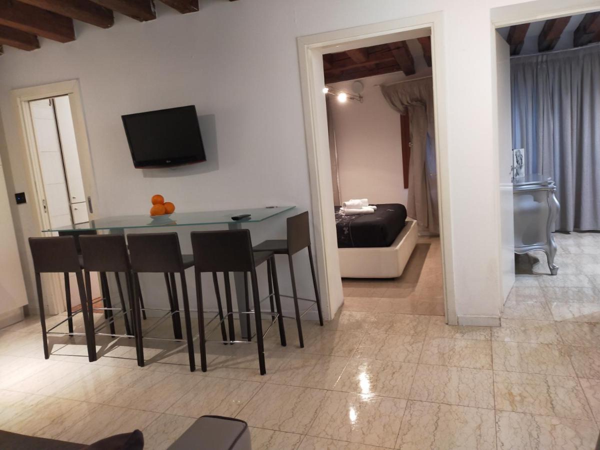 Biennale Apartment Near San Marco Venice Luaran gambar