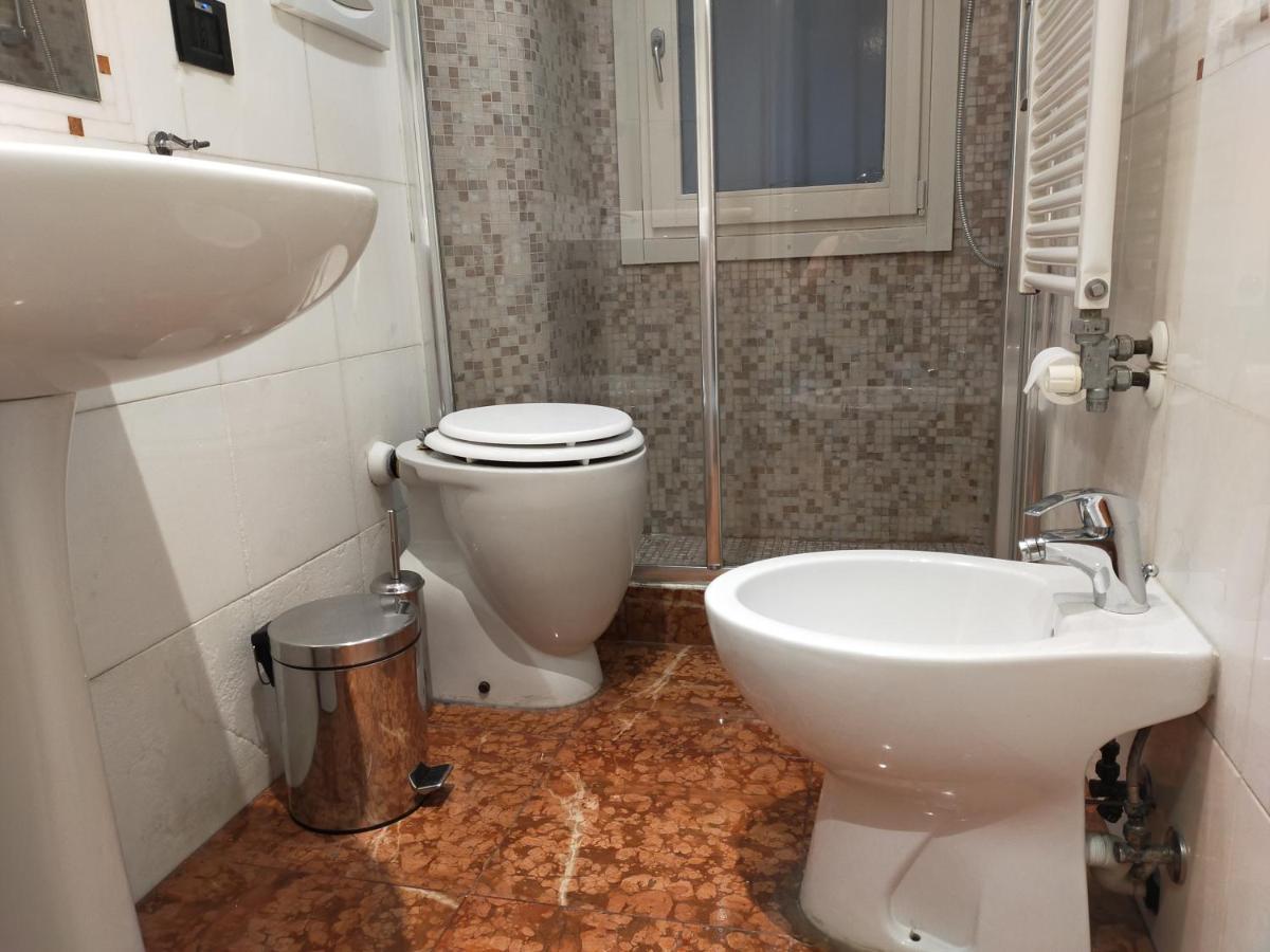 Biennale Apartment Near San Marco Venice Luaran gambar